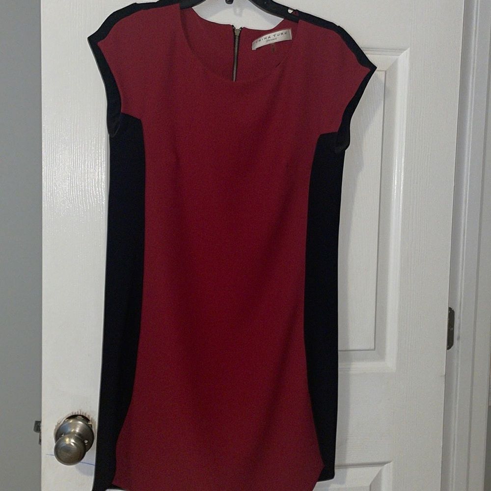 Trina Turk Red and Black Color Block Sheath Dress Size 6 work dress